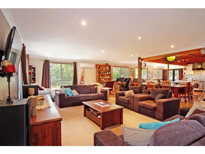 21 Gardner Road, Falls Creek NSW 2540