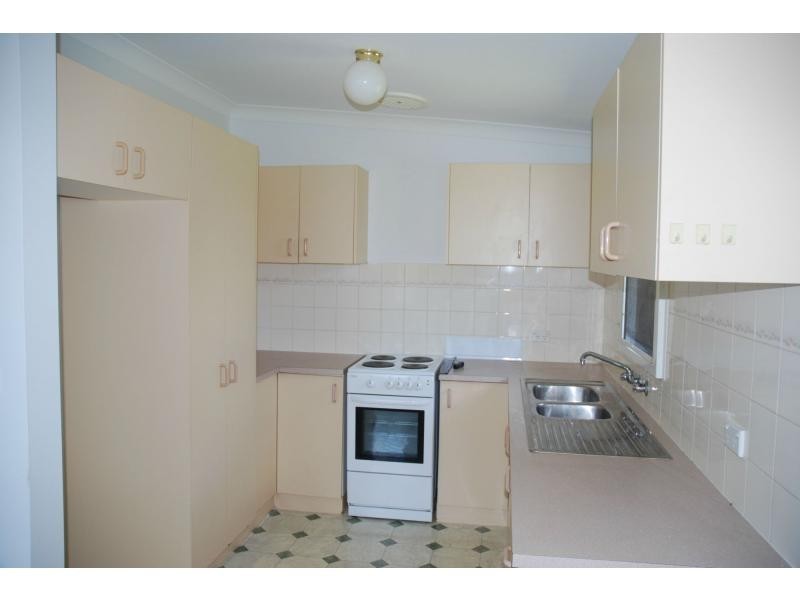 1 Wondalga Crescent, Nowra NSW 2541