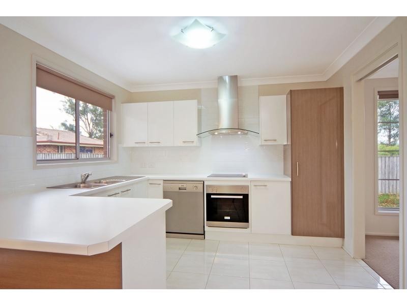 35 Golden Grove, Worrigee NSW 2540