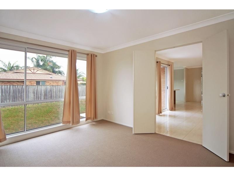 35 Golden Grove, Worrigee NSW 2540