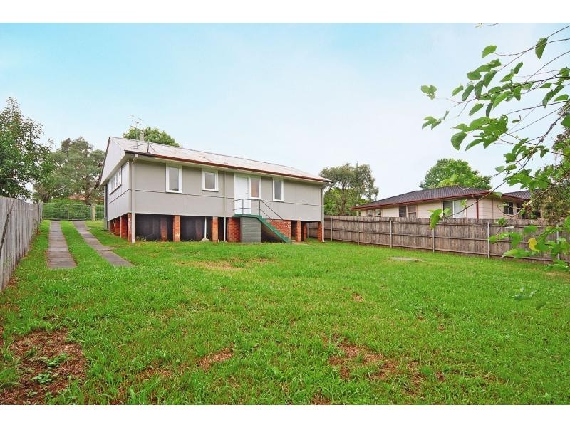 31 Leonard Street, Bomaderry NSW 2541