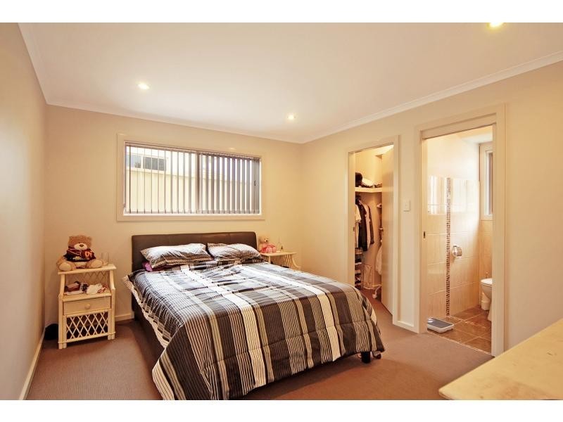 40A Carrington Park Drive, Nowra NSW 2541