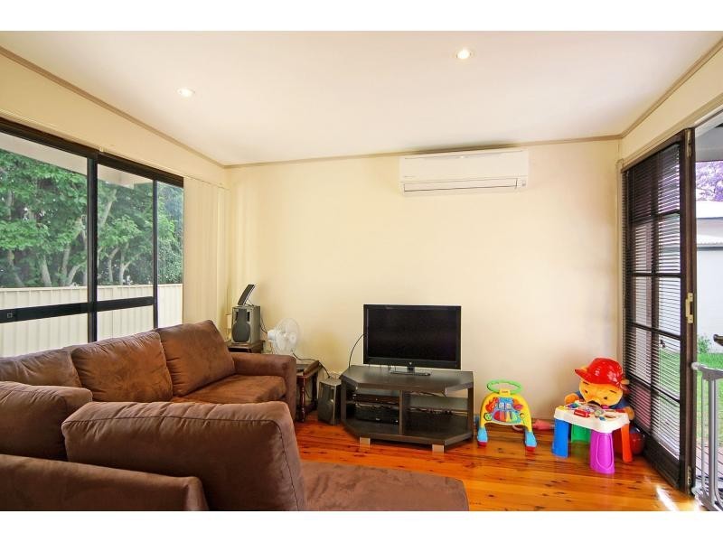39 Junction Street, Nowra NSW 2541