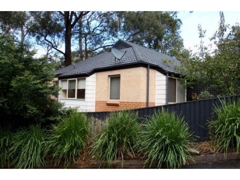 17/33 Lynburn Avenue, Bomaderry NSW 2541