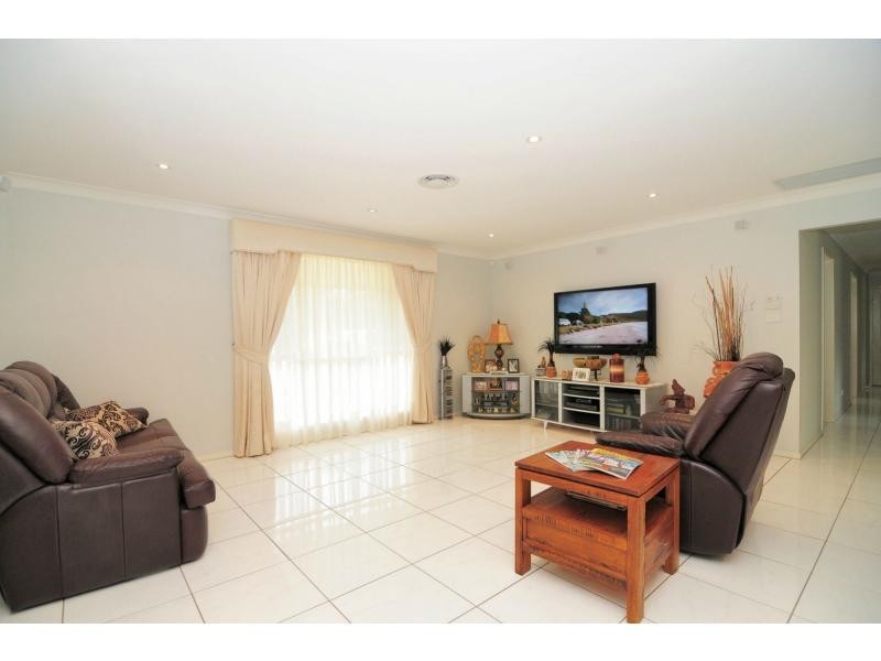 29a Oakbanks Place, Worrigee NSW 2540