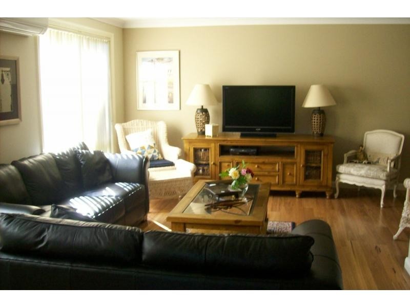 7b Regal Place, Bomaderry NSW 2541