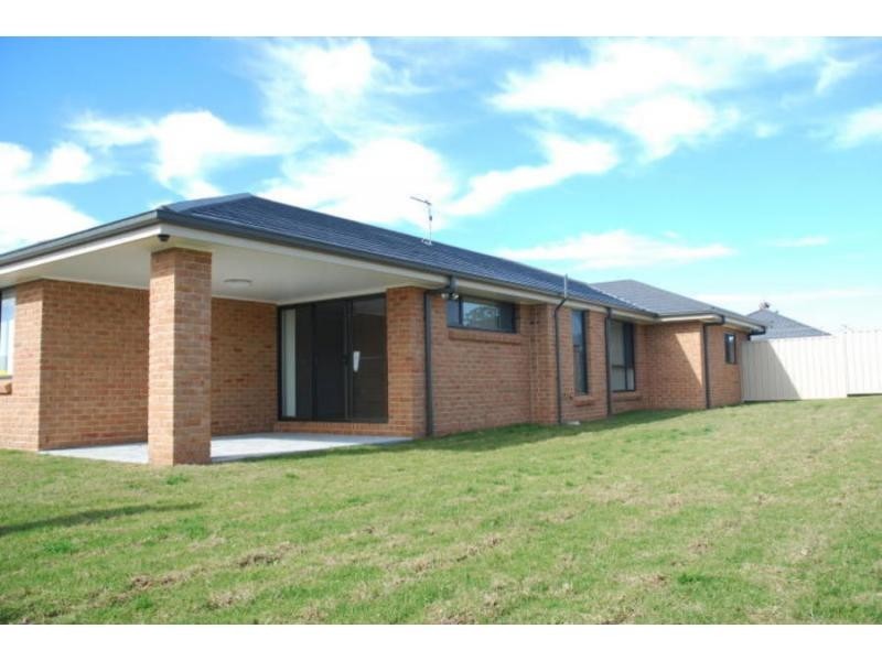 28 Riveroak Road, Worrigee NSW 2540