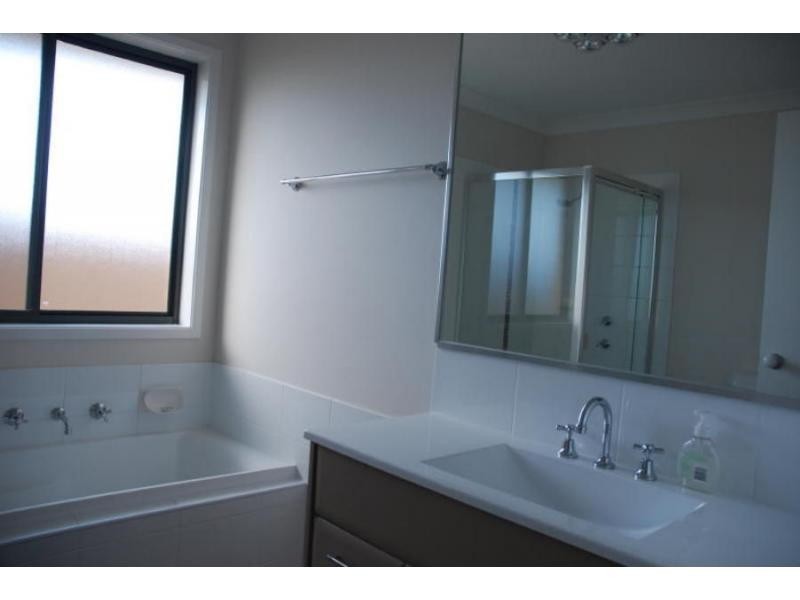 28 Riveroak Road, Worrigee NSW 2540