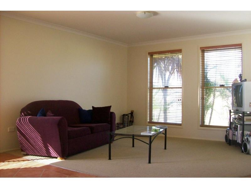 9 Blue Gum Way, North Nowra NSW 2541