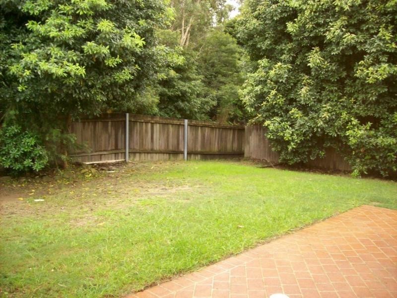 32 Jasmine Drive, Bomaderry NSW 2541