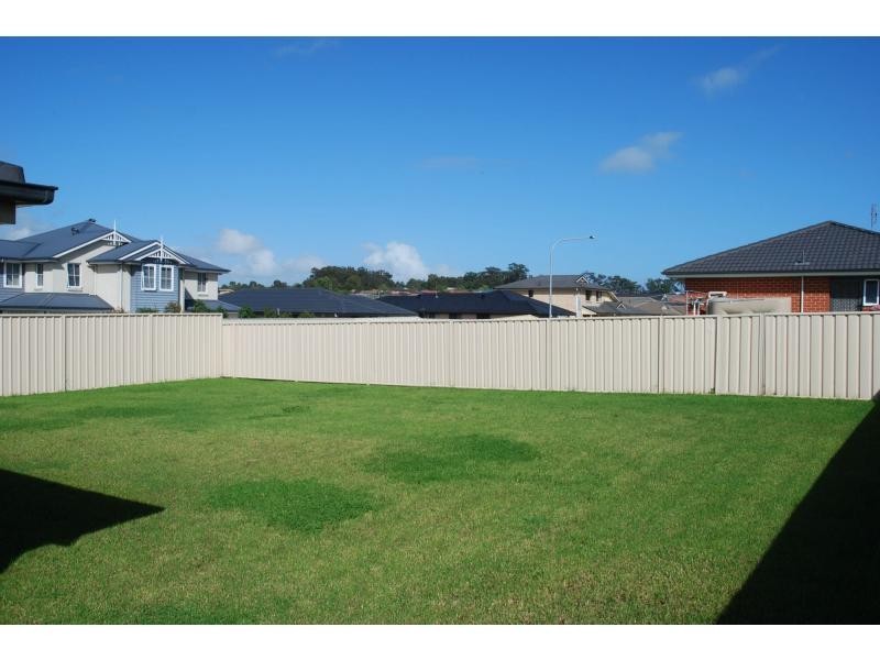 67 Rayleigh Drive, Worrigee NSW 2540