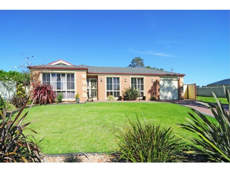 19 St James Crescent, Worrigee NSW 2540