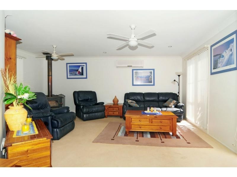 19 St James Crescent, Worrigee NSW 2540