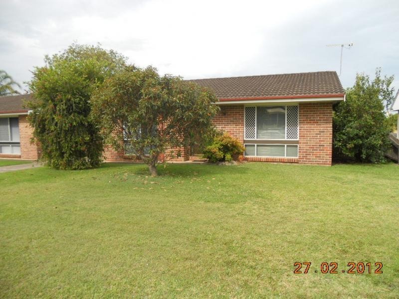 2/10 Keft Avenue, Nowra NSW 2541