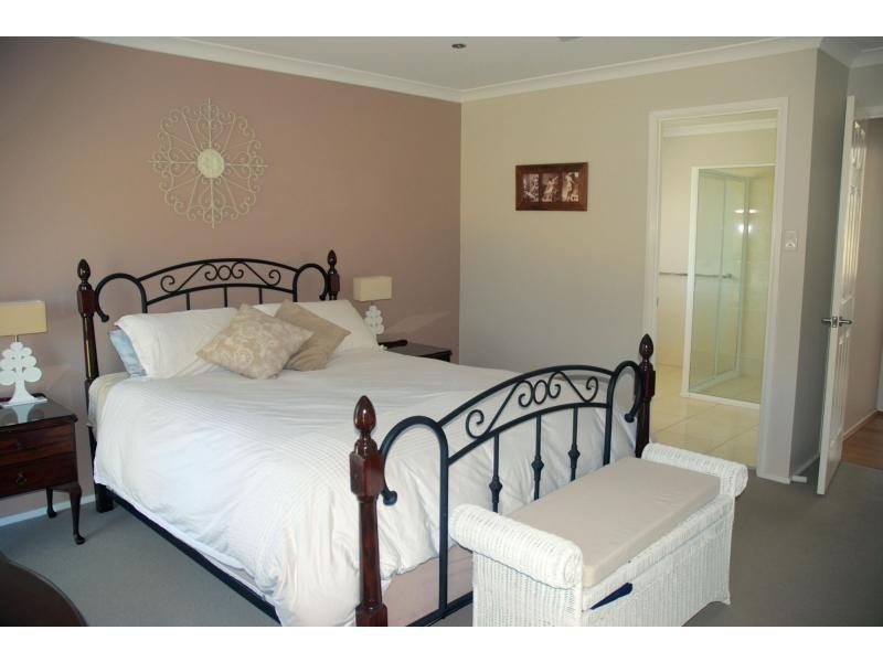 232 Stringybark Road, Nowra Hill NSW 2540