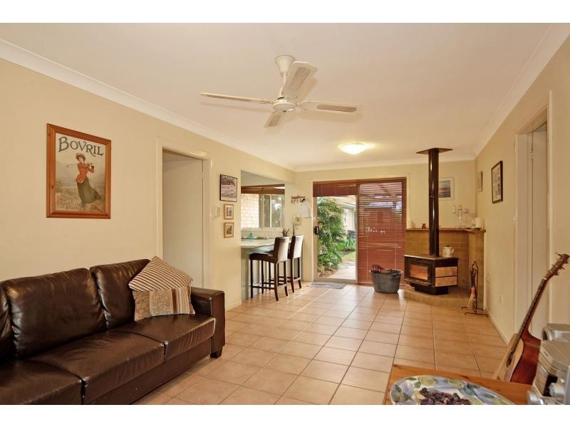 9 Chebec Close, Bomaderry NSW 2541
