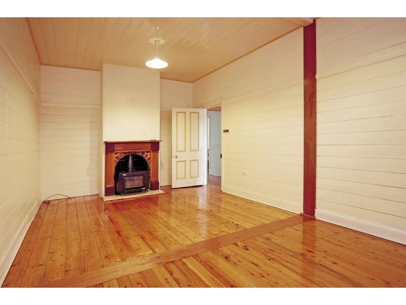 39 Junction Street, Nowra NSW 2541