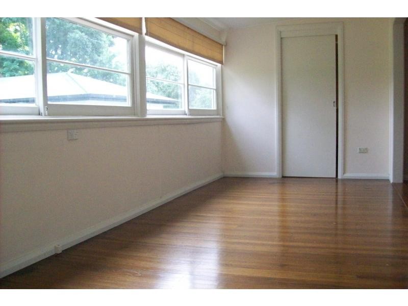 95 Moss Street, Nowra NSW 2541