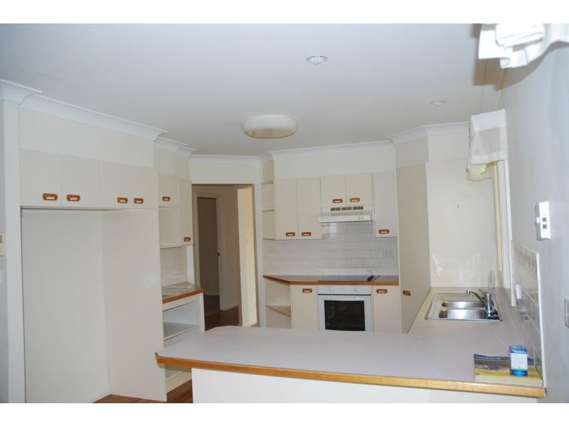 50 Coconut Drive, North Nowra NSW 2541