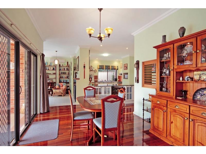 24 The Garden Walk, Worrigee NSW 2540