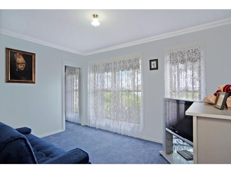 24 The Garden Walk, Worrigee NSW 2540