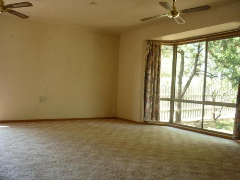 101 Meroo Road, Bomaderry NSW 2541