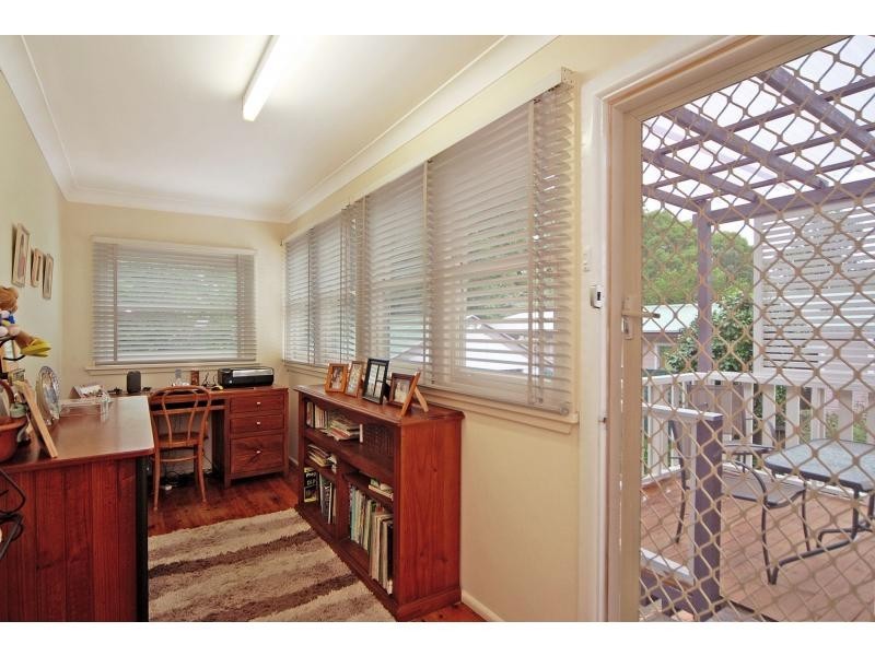 6 Ravenscliffe Road, Shoalhaven Heads NSW 2535