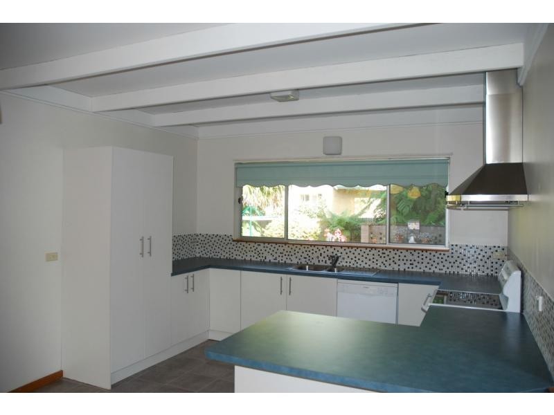 153 Osborne Street, Nowra NSW 2541