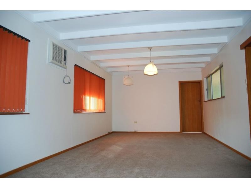 153 Osborne Street, Nowra NSW 2541