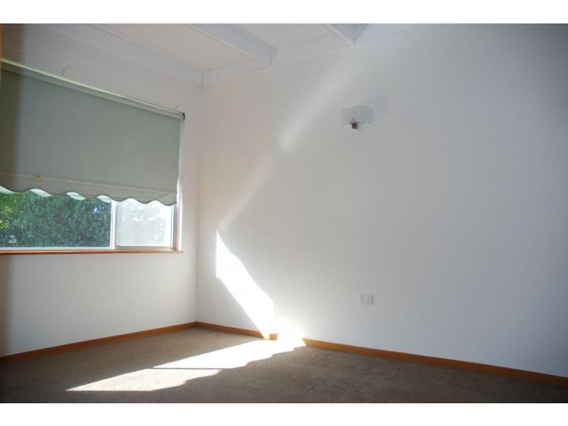 153 Osborne Street, Nowra NSW 2541