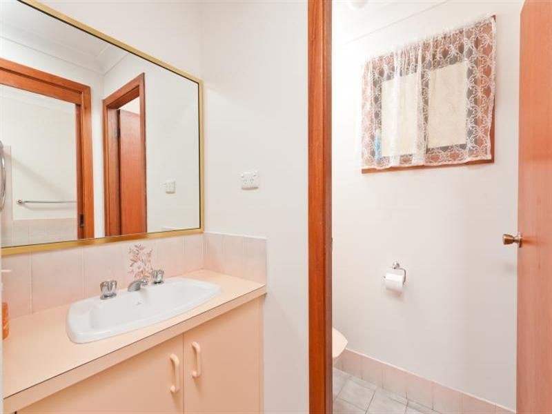 5 Folia Close, West Nowra NSW 2541