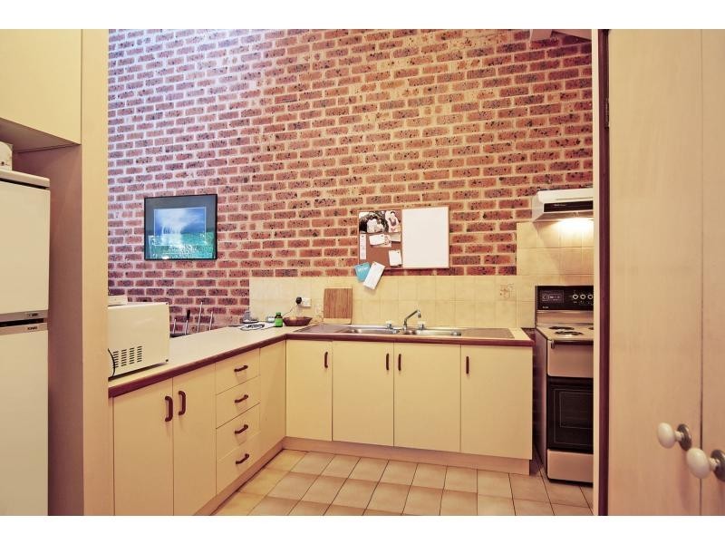 6/27 Bowada Street, Bomaderry NSW 2541