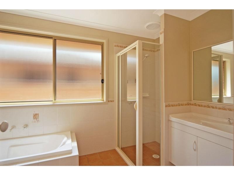 79 Burradoo Crescent, Nowra NSW 2541