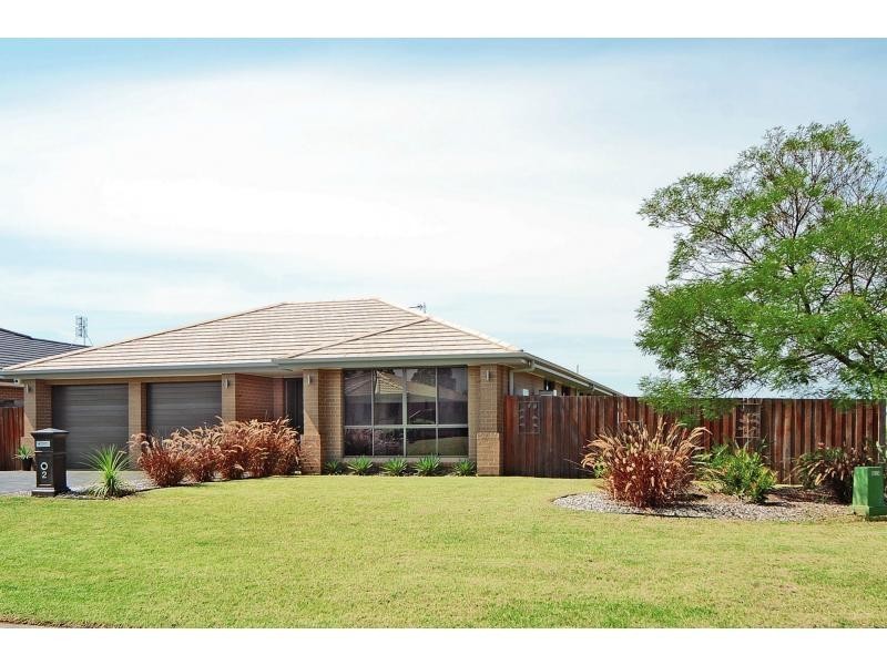 2 Golden Ash Close, Worrigee NSW 2540