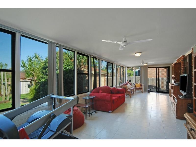 78 Lyndhurst Drive, Bomaderry NSW 2541
