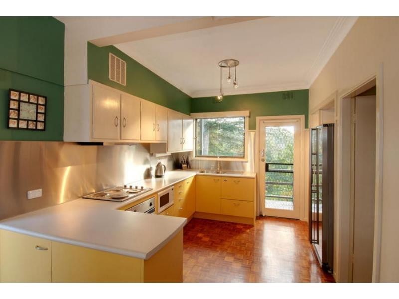 19 Illaroo Road, North Nowra NSW 2541