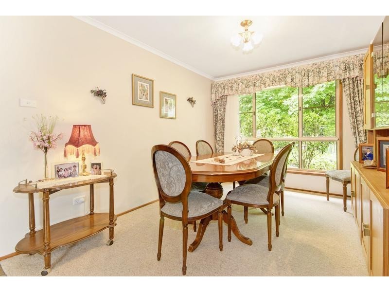 13 Tartarian Crescent, Bomaderry NSW 2541