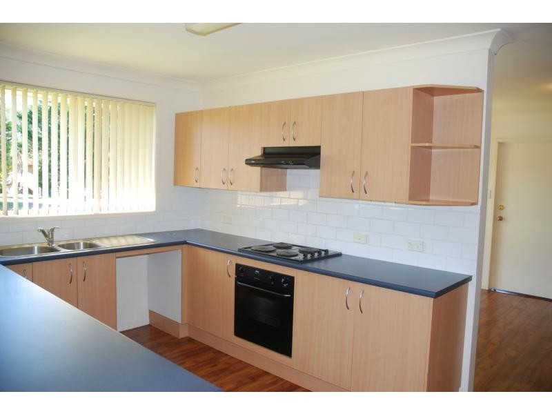 32 Condie Crescent, North Nowra NSW 2541