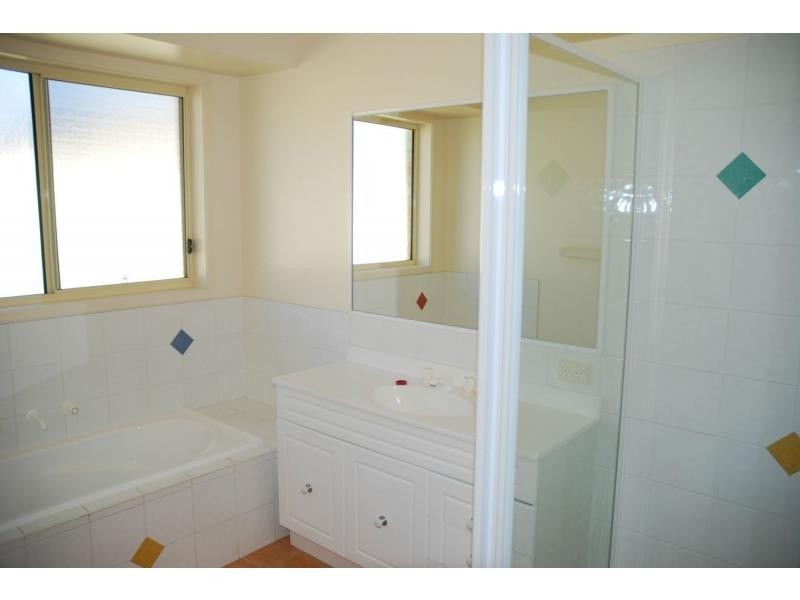 32 Condie Crescent, North Nowra NSW 2541