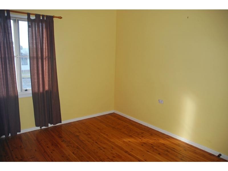 130 Kalandar Street, Nowra NSW 2541