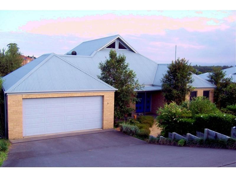 3 The Vale, Cambewarra NSW 2540