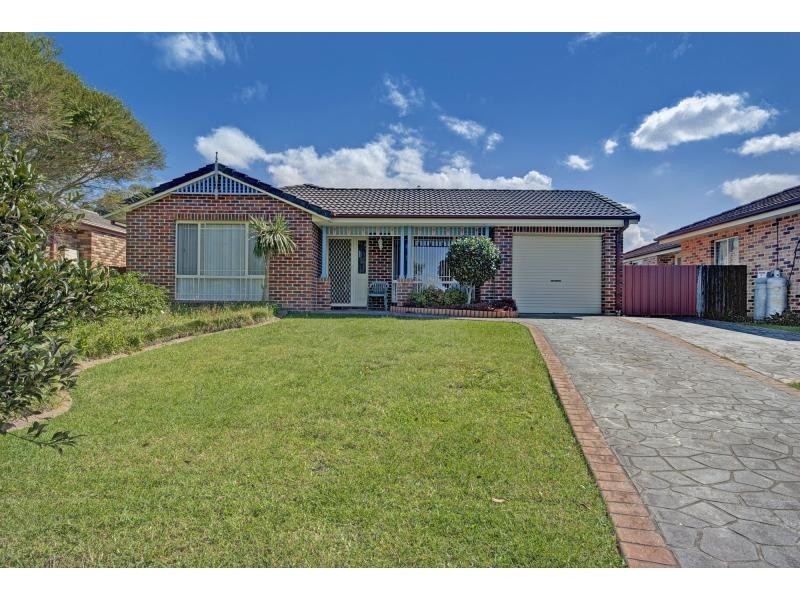 13 Basil Street, Worrigee NSW 2540
