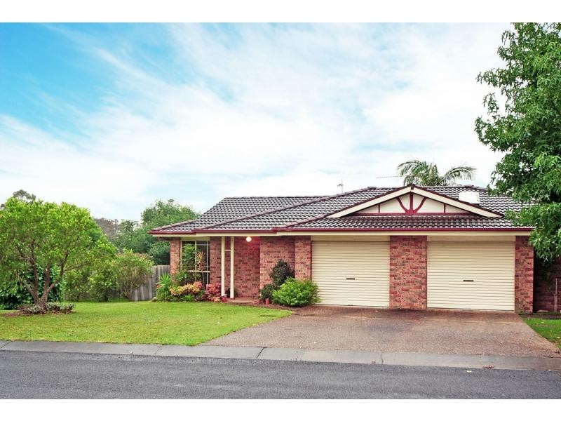 15 Regal Place, Bomaderry NSW 2541