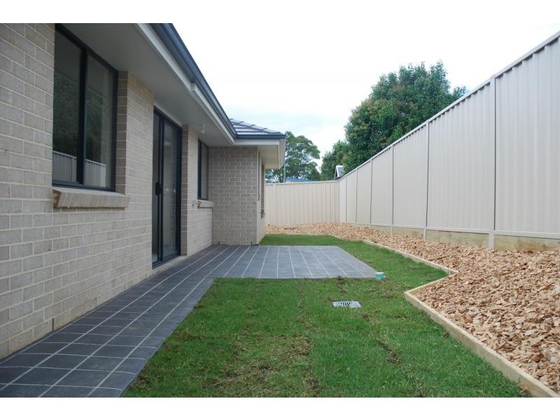 2/123c Meroo Road, Bomaderry NSW 2541