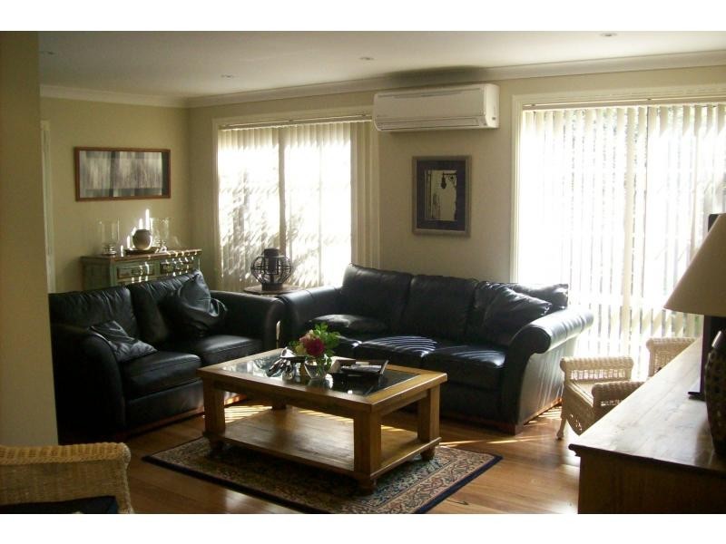 7b Regal Place, Bomaderry NSW 2541