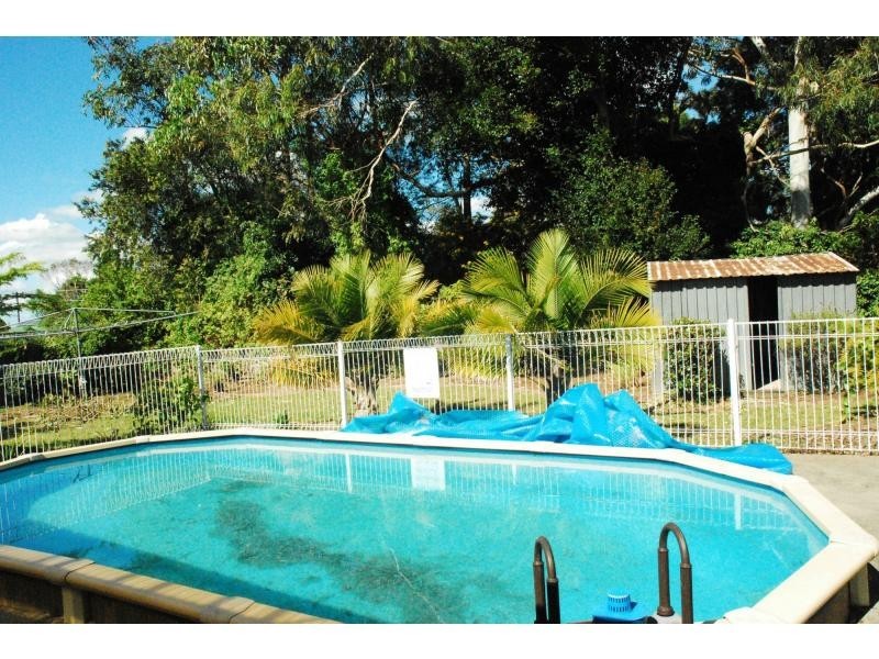 12 Crawford Drive, North Nowra NSW 2541