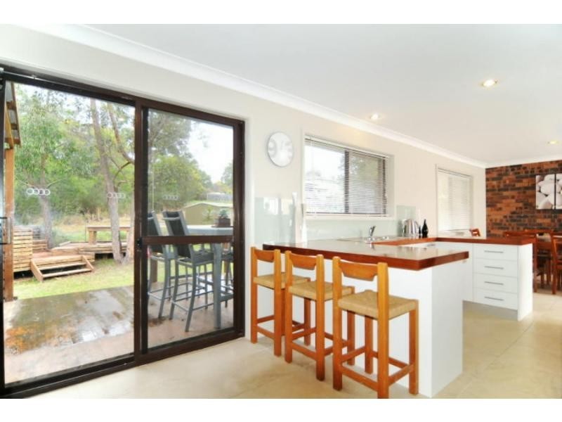 8 Jarrett Close, North Nowra NSW 2541