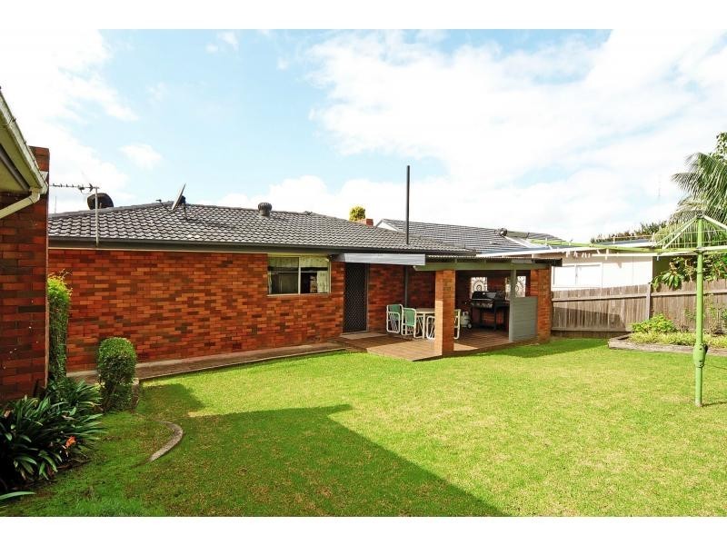 5 Hockey Street, Nowra NSW 2541