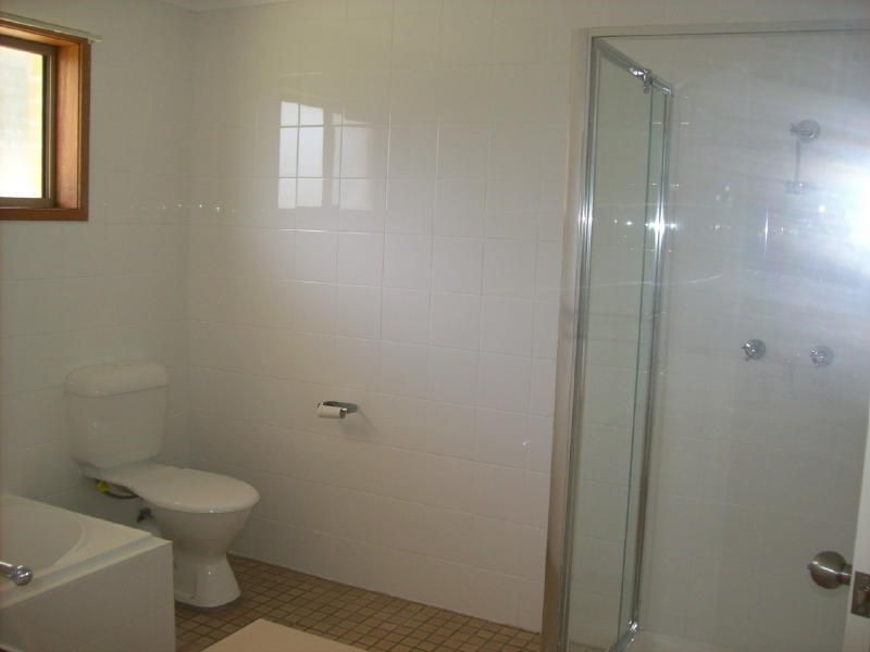 4 Rockhill Road, North Nowra NSW 2541