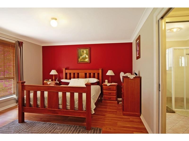 21 Mountain Ash Place, Worrigee NSW 2540